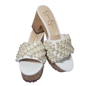 JESSICA SIMPSON TELINA4 EMBELLISHED MULE US 7.5 EUR 38 White Pearl Sandals